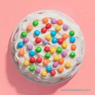 Torta Moderna De Golosinas: Base Esponjosa y Colorida